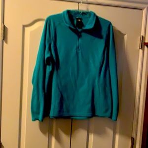 North face xl shirt